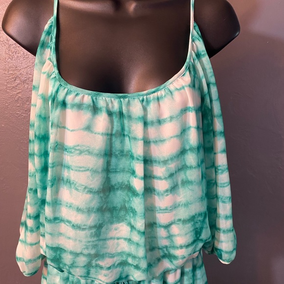 Bisou Bisou Women's Size 10 Green White Tie Dye Cold Shoulder Short Dress - Picture 9 of 16